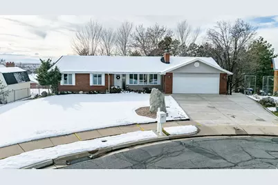 871 N Poplar Cir E, Centerville, UT 84014 - Photo 58