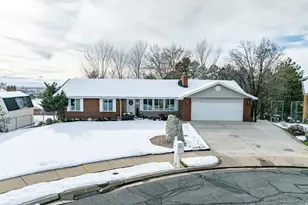 871 N Poplar Cir E, Centerville, UT 84014 - Photo 58