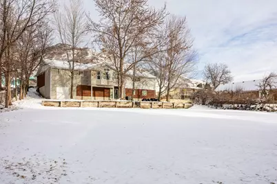 871 N Poplar Cir E, Centerville, UT 84014 - Photo 44