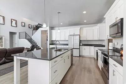 14884 S Lone Birch Ln, Draper (UT Cnty), UT 84020 - Photo 10