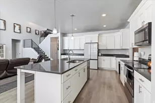 14884 S Lone Birch Ln, Draper (UT Cnty), UT 84020 - Photo 10