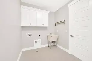 2098 W Nicholas Farm Ln S, South Jordan, UT 84095 - Photo 30