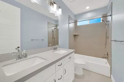 2098 W Nicholas Farm Ln S, South Jordan, UT 84095 - Photo 32