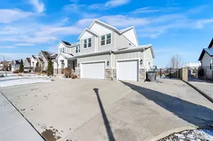 2098 W Nicholas Farm Ln S, South Jordan, UT 84095 - Photo 4