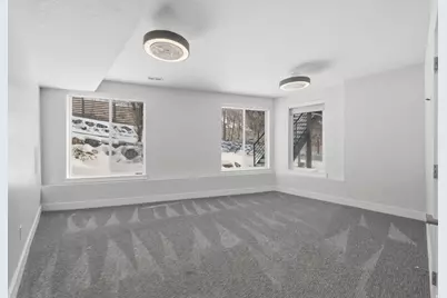 68 E Columbus Ct, Salt Lake City, UT 84103 - Photo 46