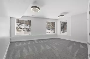 68 E Columbus Ct, Salt Lake City, UT 84103 - Photo 46