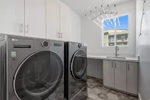 68 E Columbus Ct, Salt Lake City, UT 84103 - Photo 36