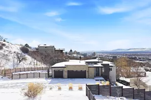 68 E Columbus Ct, Salt Lake City, UT 84103 - Photo 2