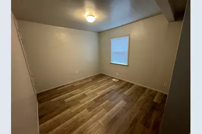 322 W Vine St, Tooele, UT 84074 - Photo 8