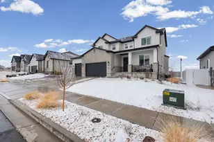 6852 W Windy Oak Dr, Herriman, UT 84096 - Photo 4