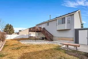 5166 W Ticklegrass Dr, West Jordan, UT 84081 - Photo 24