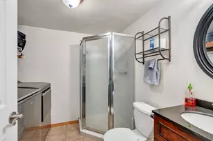 5166 W Ticklegrass Dr, West Jordan, UT 84081 - Photo 16