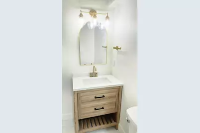 9039 S 1660 E, Sandy, UT 84093 - Photo 28