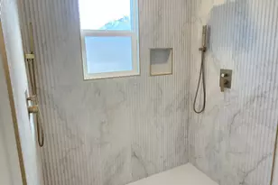 9039 S 1660 E, Sandy, UT 84093 - Photo 18