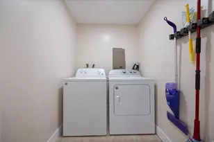 1042 N Gramercy Ave, Ogden, UT 84404 - Photo 22