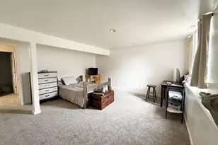 7948 N Dundee Dr, Eagle Mountain, UT 84005 - Photo 18