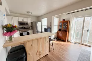 7948 N Dundee Dr, Eagle Mountain, UT 84005 - Photo 8