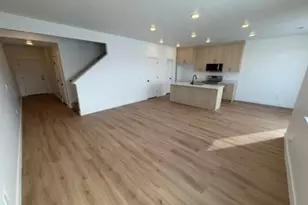 611 N 300 W, Smithfield, UT 84335 - Photo 4