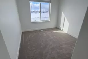 611 N 300 W, Smithfield, UT 84335 - Photo 24