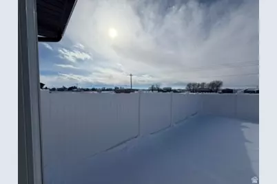 611 N 300 W, Smithfield, UT 84335 - Photo 8