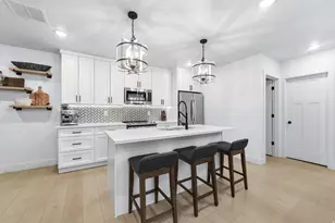 2430 S 800 E, Salt Lake City, UT 84106 - Photo 10