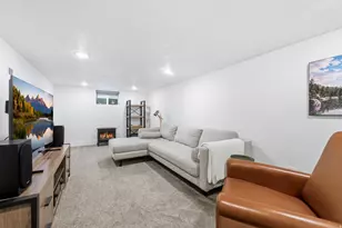 2430 S 800 E, Salt Lake City, UT 84106 - Photo 18