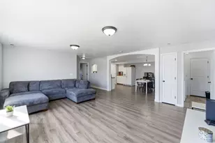 3812 E Rock Creek Rd, Eagle Mountain, UT 84005 - Photo 6