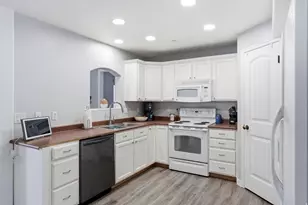 3812 E Rock Creek Rd, Eagle Mountain, UT 84005 - Photo 12