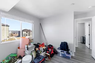 3812 E Rock Creek Rd, Eagle Mountain, UT 84005 - Photo 24