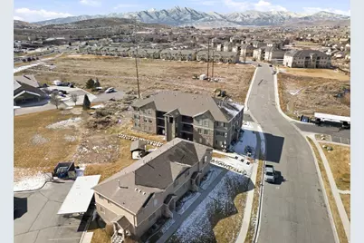 3812 E Rock Creek Rd #8, Eagle Mountain, UT 84005 - Photo 42