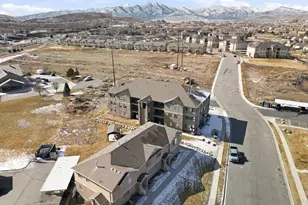 3812 E Rock Creek Rd, Eagle Mountain, UT 84005 - Photo 42