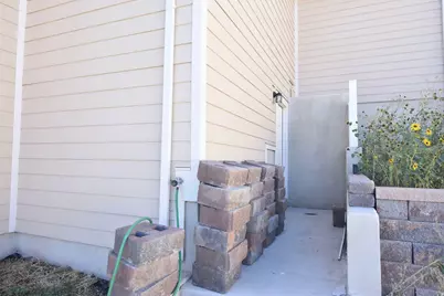 2292 N Elderberry W, Saratoga Springs, UT 84045 - Photo 10