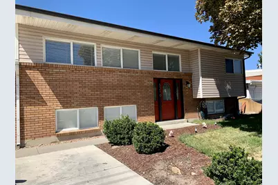 5210 S 900 St E, Murray, UT 84117 - Photo 16