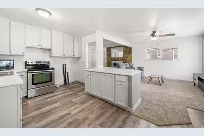 5261 S 2200 W, Roy, UT 84067 - Photo 8