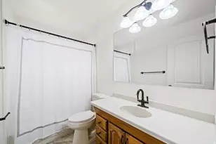 5261 S 2200 W, Roy, UT 84067 - Photo 12