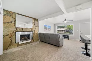 5261 S 2200 W, Roy, UT 84067 - Photo 6