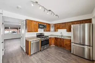 453 N 400 E, Bountiful, UT 84010 - Photo 8