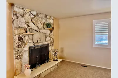 2298 W 800 N, Clinton, UT 84015 - Photo 6