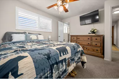 2298 W 800 N, Clinton, UT 84015 - Photo 14