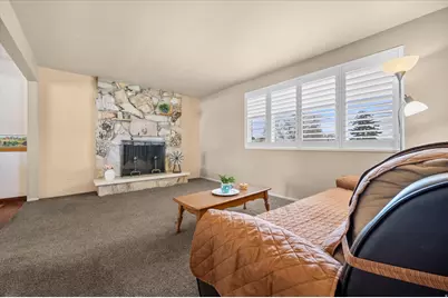 2298 W 800 N, Clinton, UT 84015 - Photo 6