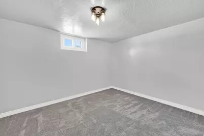 459 W 4575 S, Washington Terrace, UT 84405 - Photo 14