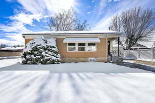 459 W 4575 S, Washington Terrace, UT 84405 - Photo 2