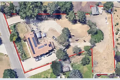 7 Rollingwood Ln, Sandy, UT 84092 - Photo 2