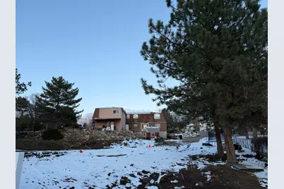 7 Rollingwood Ln, Sandy, UT 84092 - Photo 18