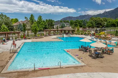 7 Rollingwood Ln, Sandy, UT 84092 - Photo 42