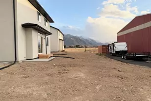 669 N Plainsman Dr, Spanish Fork, UT 84660 - Photo 14