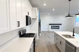 669 N Plainsman Dr, Spanish Fork, UT 84660 - Photo 8