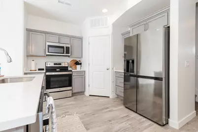 573 N Richland Valley St, Garden City, UT 84028 - Photo 6