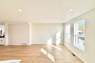 1713 N 1625 W, Layton, UT 84041 - Photo 24