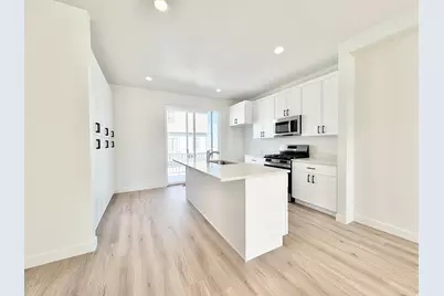 1713 N 1625 W, Layton, UT 84041 - Photo 10